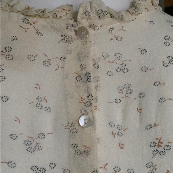 One Fine Day Chiffon Style Top - Picture 5 of 6